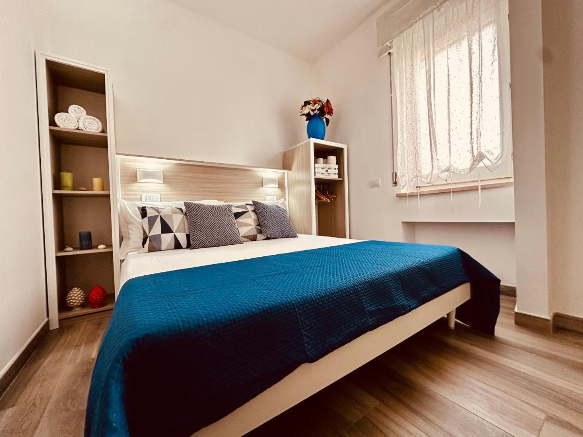 B&B The Sea - Family Rooms - Free Parking Tropea Bagian luar foto